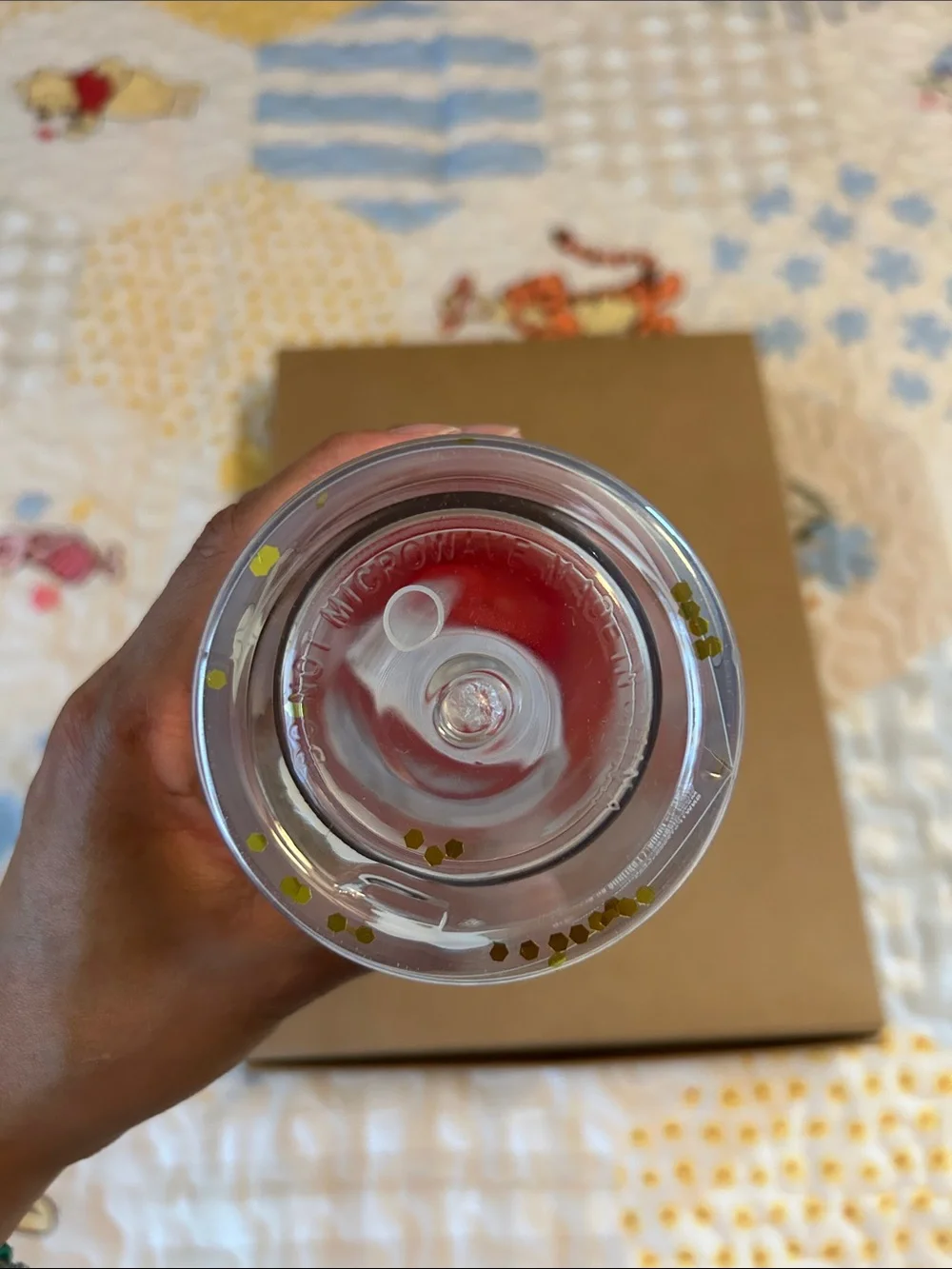 Winnie the Pooh Balloon Glitter Bottle 18oz